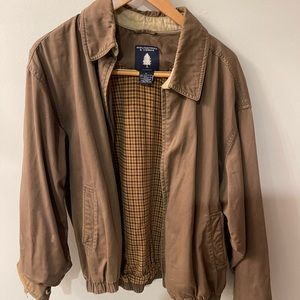Tan lightweight men’s jacket